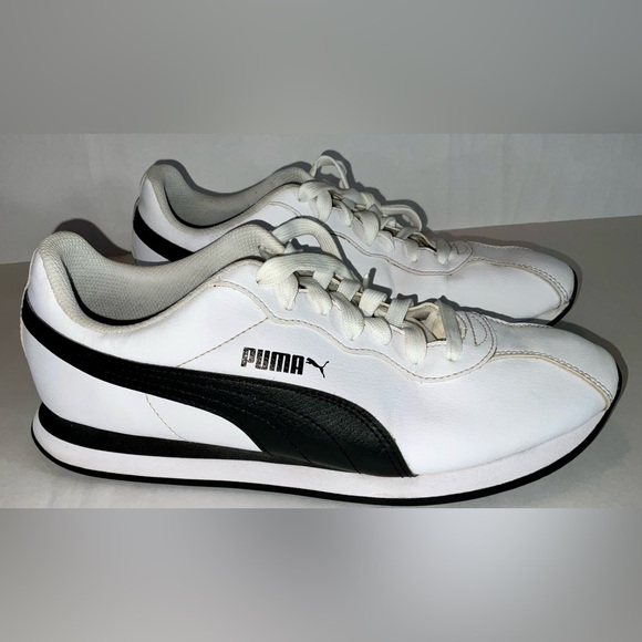 Puma Turin 2 White Black Synthetic Leather Sneaker - size 9.5 (9 1/2) men’s - Picture 1 of 13